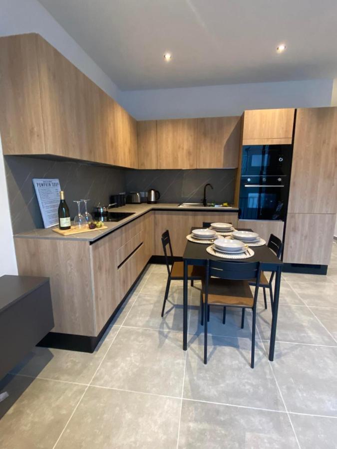 Broadway By The Sea Apartment St. Paul's Bay Ngoại thất bức ảnh