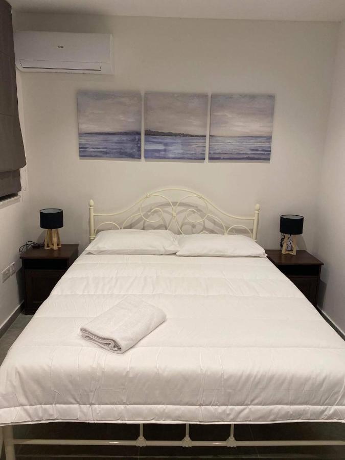 Broadway By The Sea Apartment St. Paul's Bay Ngoại thất bức ảnh